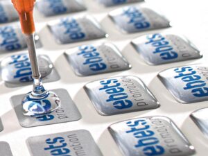 Универсальность объемных наклеек и их применения